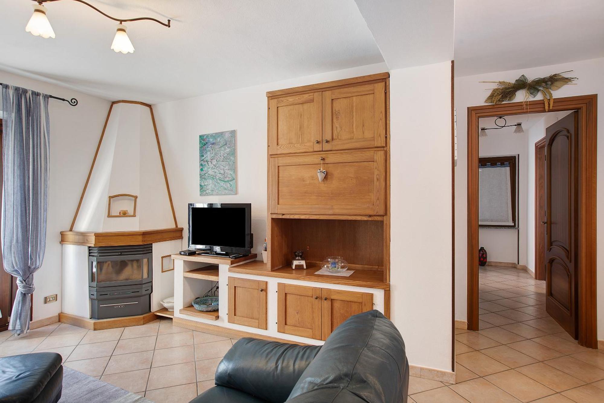 Ampaillan 002 Apartment Aosta Bagian luar foto