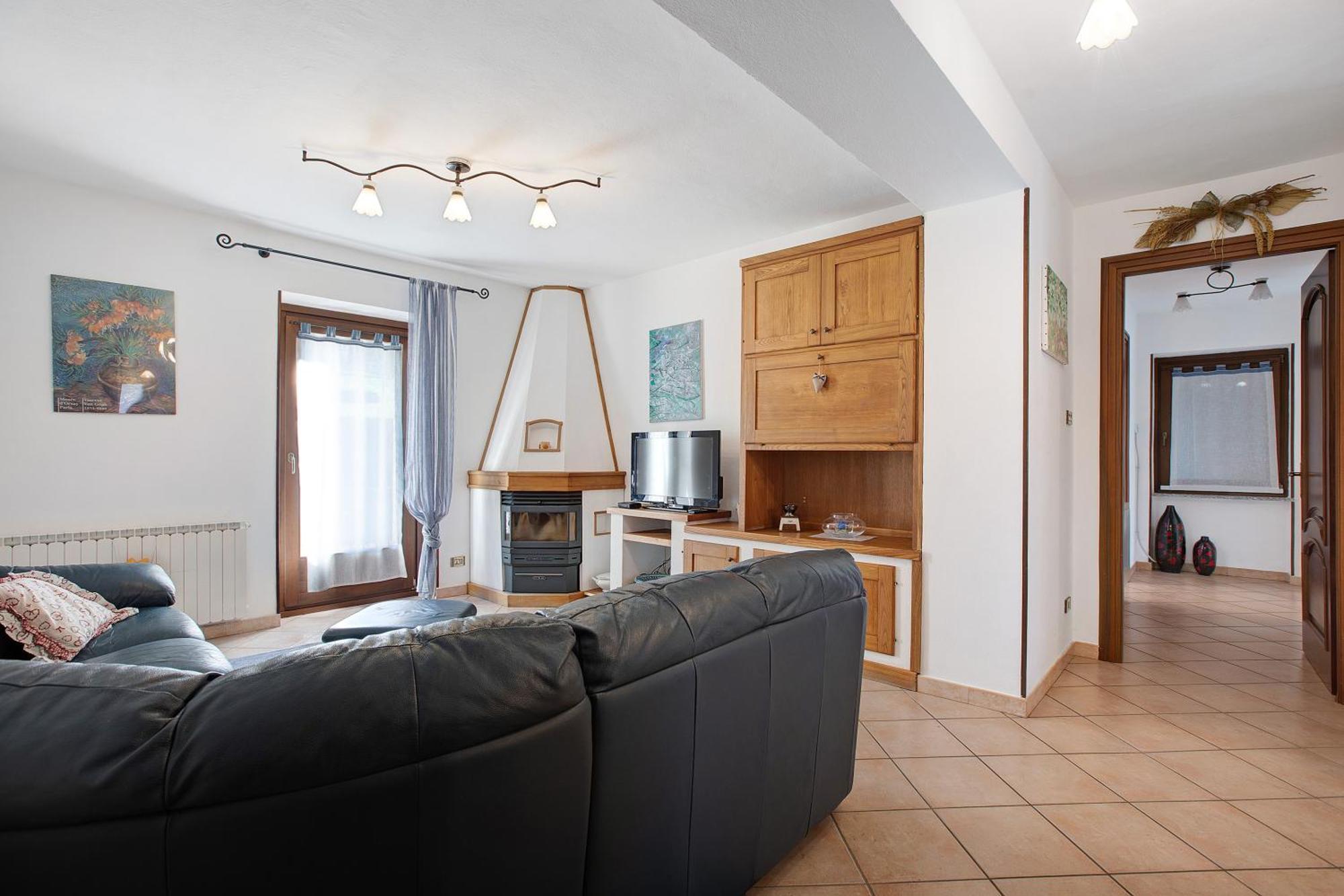 Ampaillan 002 Apartment Aosta Bagian luar foto